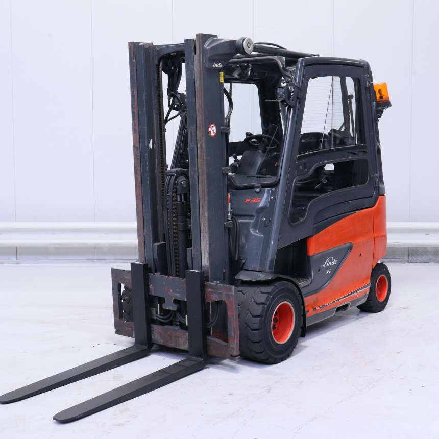 Μεταχειρισμένα κλαρκ